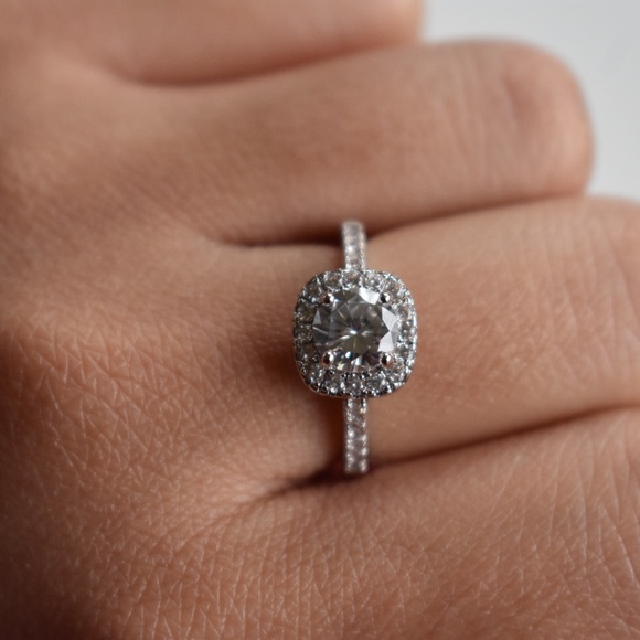 HOST PICK💫 Silver  ring - Picture 5 of 6